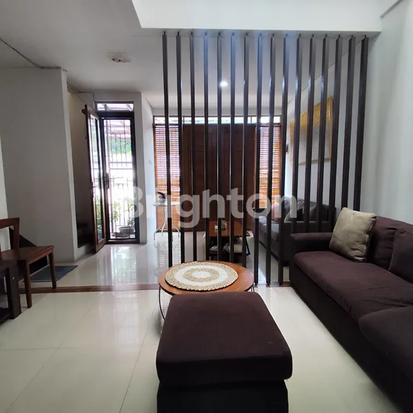 image RUMAH MODERN 2 LANTAI DI CLUSTER BINTARO – PREMIUM LOCATION (6)