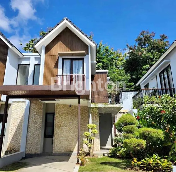 RUMAH SEMI VILLA  ONE GATE SYSTEM DENGAN KOLAM RENANG DI PURI GADING JIMBARAN