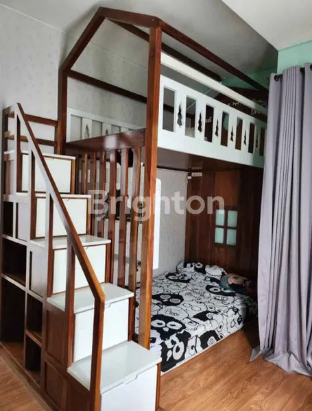 image RUMAH SEMI VILLA  ONE GATE SYSTEM DENGAN KOLAM RENANG DI PURI GADING JIMBARAN (6)