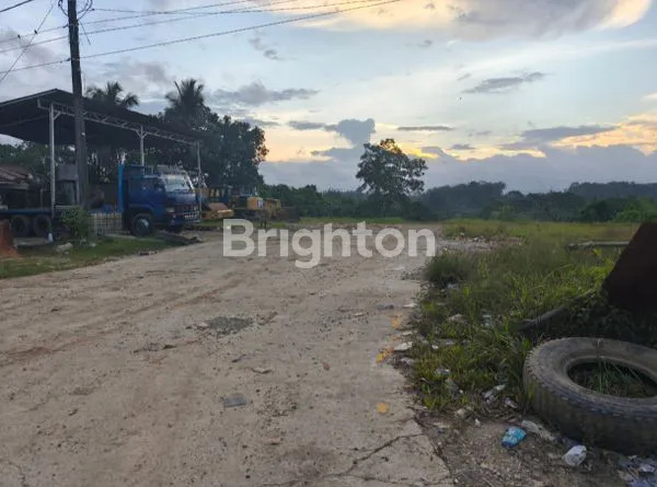 image TANAH DEPAN JALAN POROS BALIKPAPAN - SAMARINDA (2)