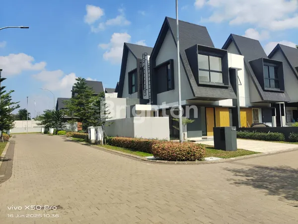 image RUMAH HOOK BARU SIAP HUNI DI SHILLA @SAWANGAN (2)