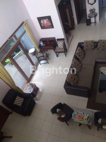 KOMPLEK TAMAN SAKURA INDAH, DI JUAL RUMAH BAGUS TERAWAT, DAERAH PASIRKOJA