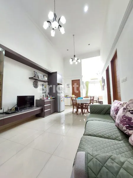 image DI JUAL RUMAH 1 1/2 LANTAI DI SEKTOR 7C GADING SERPONG (4)