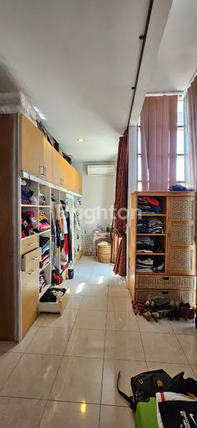 image VILLA MEWAH 3KT FULL FURNISH DENGAN POOL DI SANUR, 10 MENIT KE PANTAI (3)