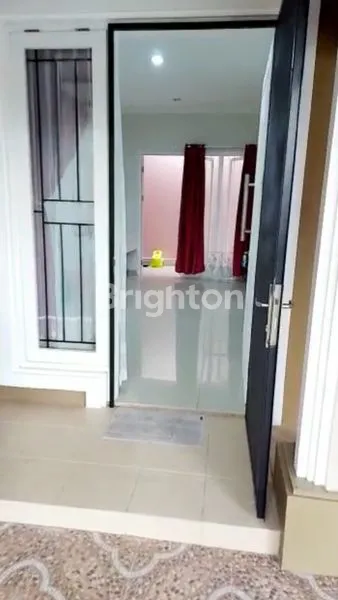 image RUMAH  CLUSTER MONACO GADING SERPONG (3)