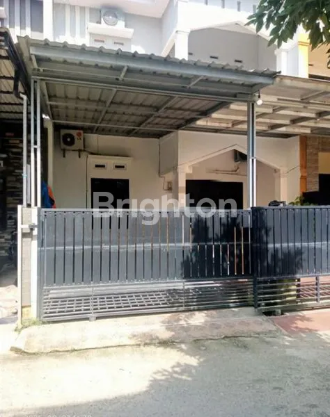 image RUMAH 2 LANTAI STRATEGIS DI PUPUK - 4KT, SHM, LT110/LB118 (1)
