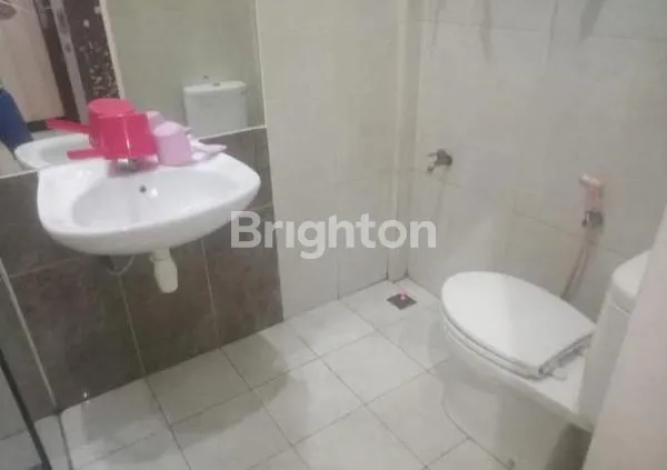 image RUMAH 2 LANTAI MEWAH 5KT DI INPRES MUARA RAPAK BALIKPAPAN (6)