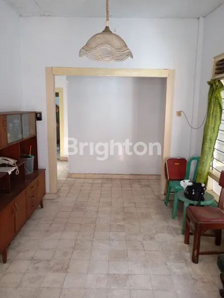 image DIJUAL RUMAH 2 LANTAI DAERAH JALAN AHMAD YANI, JEMBER (6)