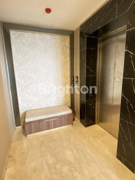 image APARTEMEN GRAND SUNGKONO LAGOON DENGAN PRIVATE LIFT FULL FURNISHED (8)