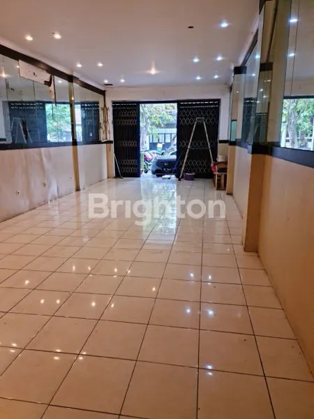 image RUKO PREMIUM 3 LANTAI STRATEGIS DI RAYA DARMO BARU SURABAYA (3)