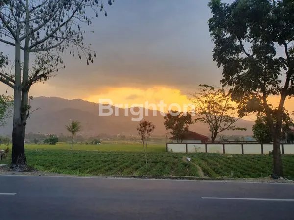 image VILLA MEWAH DEKAT WISATA PANGALENGAN  DAERAH BANDUNG SELATAN (8)