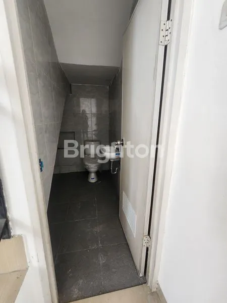 image RUMAH BARU SIAP HUNI DI TANGERANG SEPATAN ROYAL LIVING TYPE BENTLEY (4)