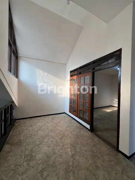 image RUMAH DIJUAL 2 LANTAI TIDAR MALANG (6)