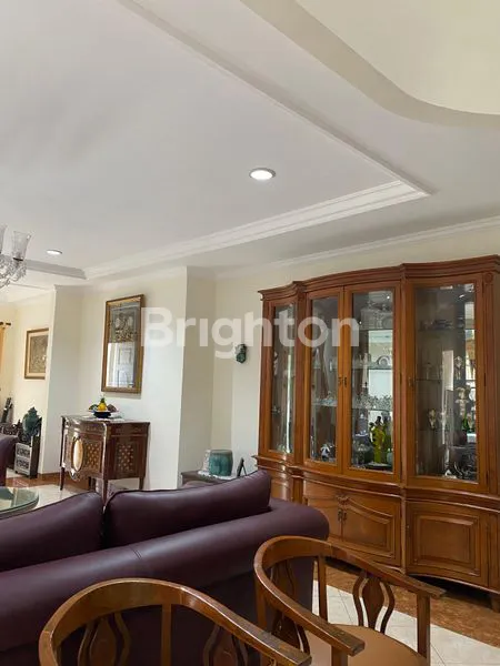 image RUMAH HOOK MEWAH 5KT DI RAFFLES HILLS CIBUBUR, SIAP HUNI! (2)