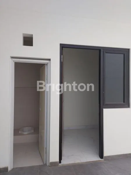 image RUMAH 2 LANTAI MINIMALIS BARU LEBAK ARUM (7)