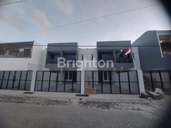 image RUMAH 2 LANTAI MINIMALIS BARU LEBAK ARUM (1)