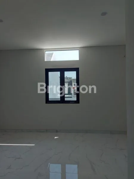 image RUMAH 2 LANTAI MINIMALIS BARU LEBAK ARUM (8)