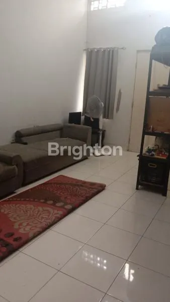 image RUMAH MODERN 3KT VIEW GOLF TELAGA SAWANGAN, SIAP HUNI (6)