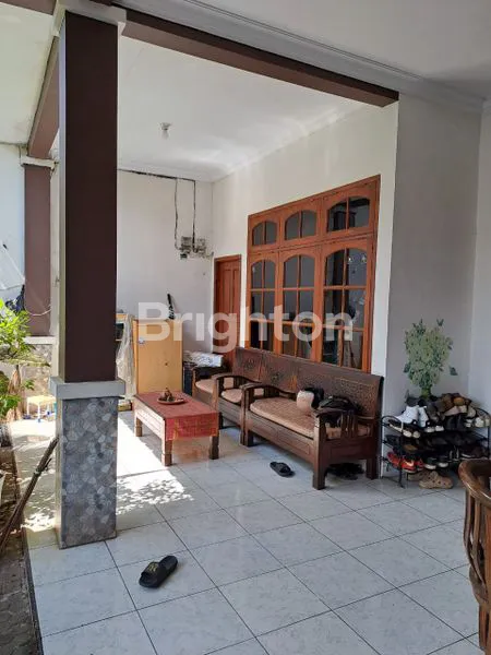 image RUMAH SIAP HUNI LOKASI STRATEGIS, BANGUNAN KOKOH DAERAH MENTENG DALAM-TEBET, JAKARTA SELATAN (4)