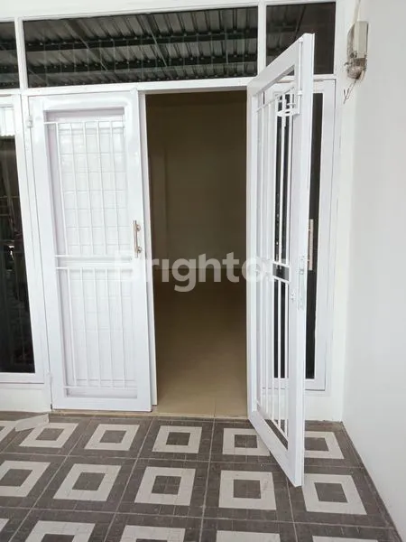 image RUMAH CANTI 2 LANTAI (1)