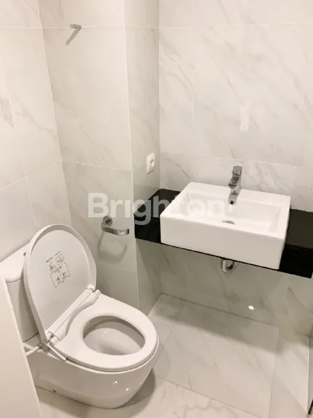 image APARTEMEN CIPUTRA DEKAT HR MUHAMMAD, MAYJEND SUNGKONO, WIYUNG, GUNUNGSARI (7)