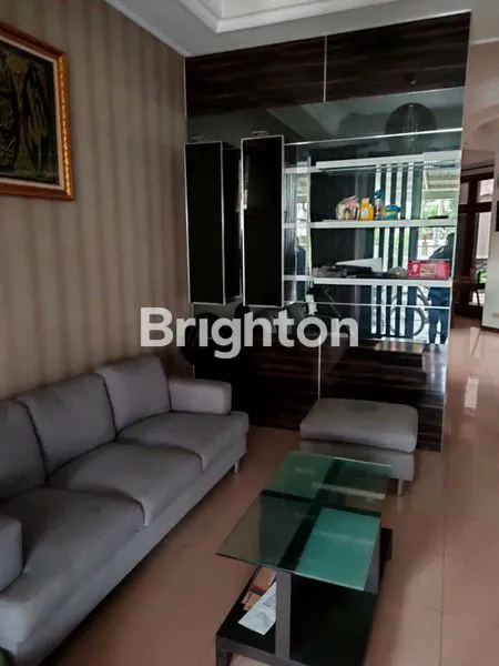 image RUMAH MANYAR (4)