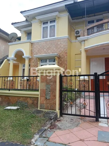 image RUMAH MEWAH 2 LANTAI 6KT DI BALIKPAPAN BARU - SHM, LT 300M² (1)