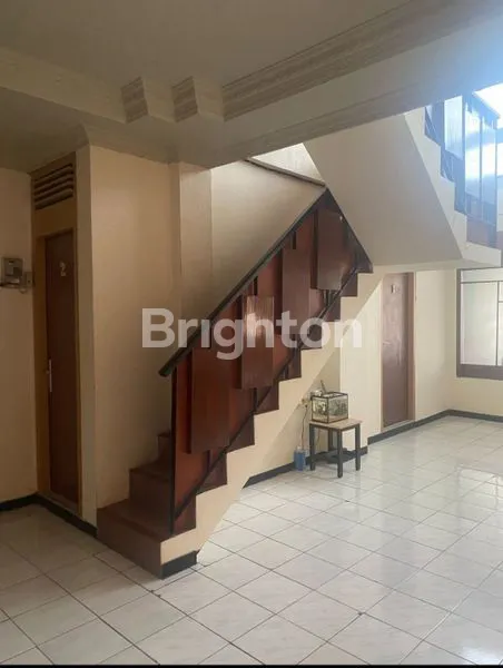 image BUTUH JUAL CEPAT RUMAH KOST 2 LANTAI INDRAPRASTA SEMARANG (2)