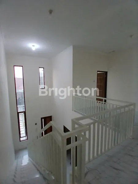 image D\'CLASSIC SECONDARY (5)