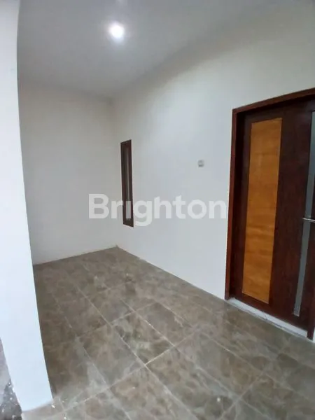 image D\'CLASSIC SECONDARY (3)