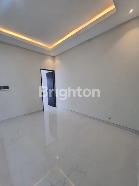 image  RUMAH BARU NEW GRESS DI CITRALAND SURABAYA DEKAT UC CIPUTRA HOSPITAL HOKKY RADIAL ROAD GWALK  (7)