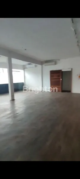 image TOKO OVER KONTRAK DI PINGGIR JALAN BATU MEJAN, CANGGU (3)