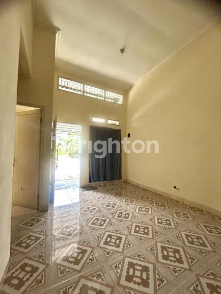 image RUMAH NYAMAN DAN STRATEGIS (3)