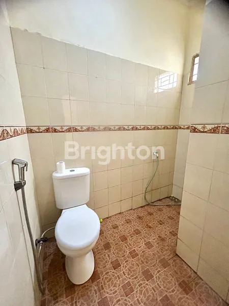 image RUMAH NYAMAN DAN STRATEGIS (8)