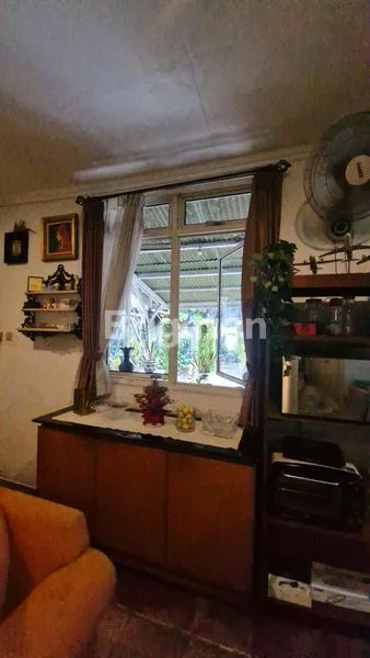 image RUMAH  LUAS & ASRI 1 LANTAI DI LOKASI STRATEGIS BINTARA JAYA (3)