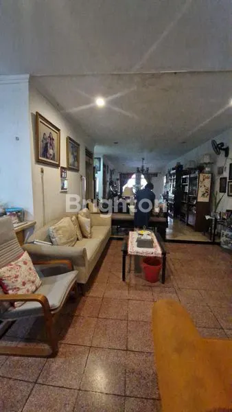 image RUMAH  LUAS & ASRI 1 LANTAI DI LOKASI STRATEGIS BINTARA JAYA (2)