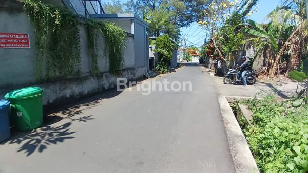 image RUKO 2 LANTAI FULL FURNISHED DI TIBUBENENG - 4KT, PARKIR LUAS (8)