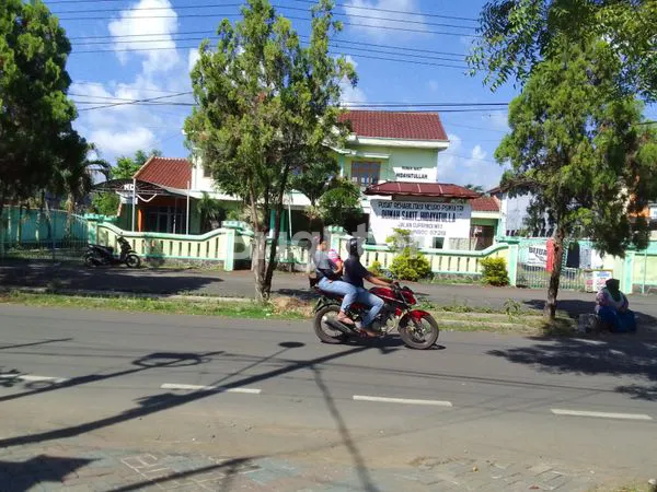 ASET STRATEGIS DENGAN IZIN RS AKTIF – TANAH 4.987 M² SHM DI JL. S. SUPRIYADI, MAYANGAN, PROBOLINGGO