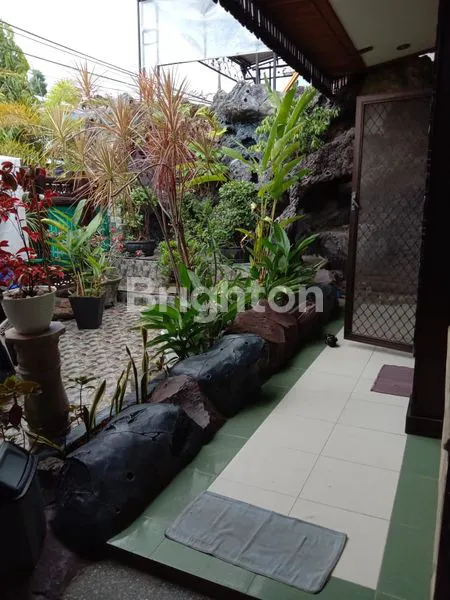 image RUMAH DI JUAL TENGAH KOTA ASRI DAN NYAMAN NUANSA JAWA (5)