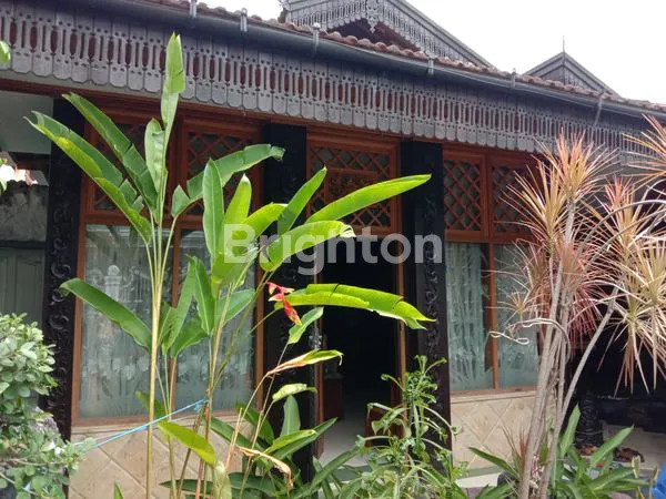 image RUMAH DI JUAL TENGAH KOTA ASRI DAN NYAMAN NUANSA JAWA (7)