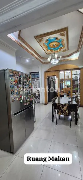 image RUMAH MEWAH ONE GATE SYSTEM SIAP HUNI PEKANBARU (8)