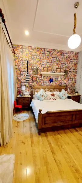 image RUMAH 5BR FULLY FURNISHED DI JEMURSARI REGENCY SURABAYA TIMUR DESAIN AMERICAN CLASSIC (4)