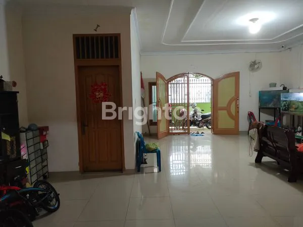 image RUKO JL. PUKAT 3 (2)