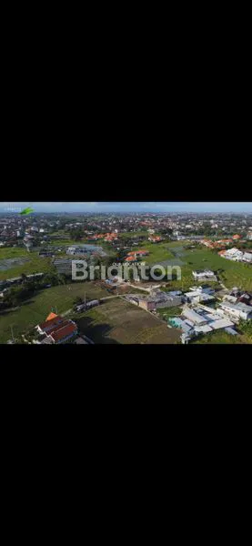 image HUNIAN MEWAH 3 BR BERGAYA MEDITERRANEAN DENGAN MINI WATERFALL DI JANTUNG UMALAS (7)