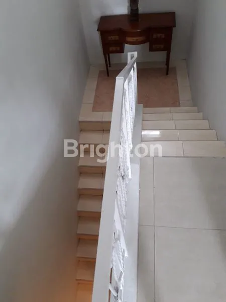image DIJUAL RUMAH 2 LANTAI, CIPUTAT, TANGERANG SELATAN (3)