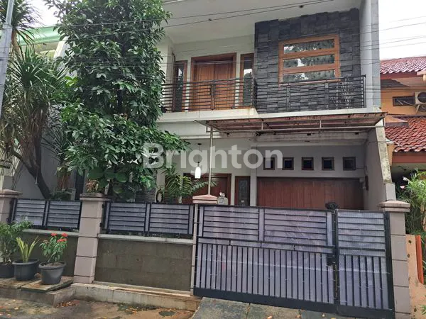 image DIJUAL RUMAH 2 LANTAI DI PULO ASEM RAWAMANGUN JAKARTA TIMUR (1)