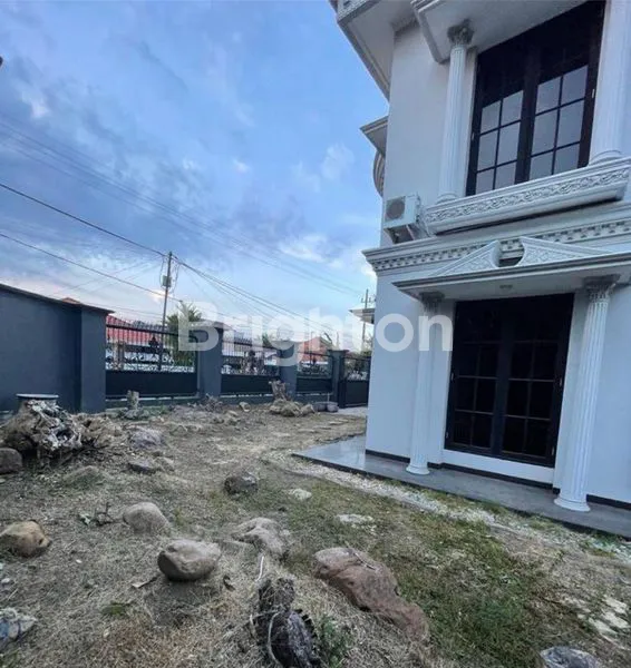image RUMAH HOOK MURAH MEWAH 2 LANTAI SIAP HUNI DHARMAHUSADA DEKAT GALAXY MALL , KAMPUS UNAIR C DAN UNAIR DEKAT ACCES RAYA MERR DAN PAKUWON CITY (2)