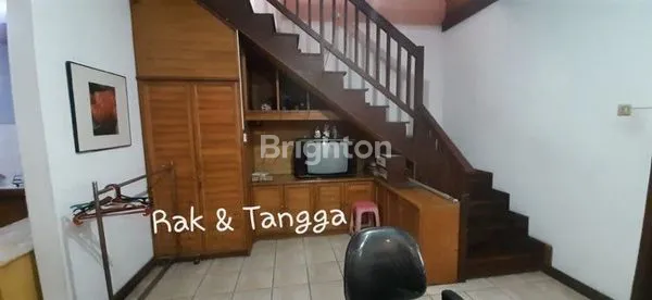 image RUMAH ESTETIK,NYAMAN 5 MENIT MENUJU BANDARA HUSEIN SATRANEGARA (3)