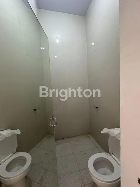 image DISEWAKAN RUMAH SIAP HUNI DI SOLOBARU, SUDAH DAPAT AC, KONDISI BAGUS!! ISTIMEWA (4)