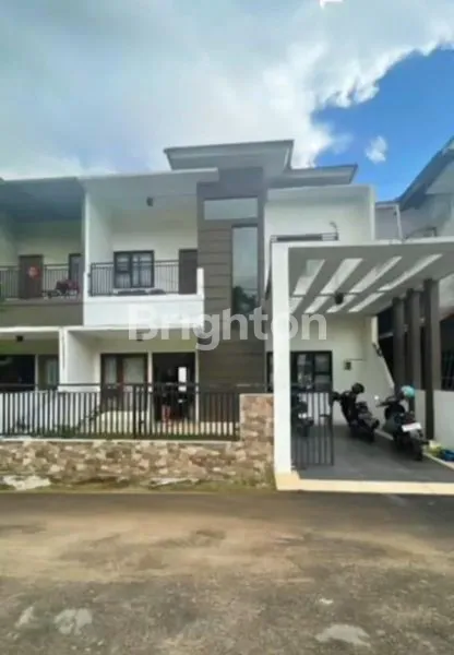 image RUMAH MEWAH JALAN A. YANI PARIS 2  PONTIANAK SIAP HUNI (2)